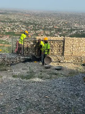 Retaining Wall (Gabion)