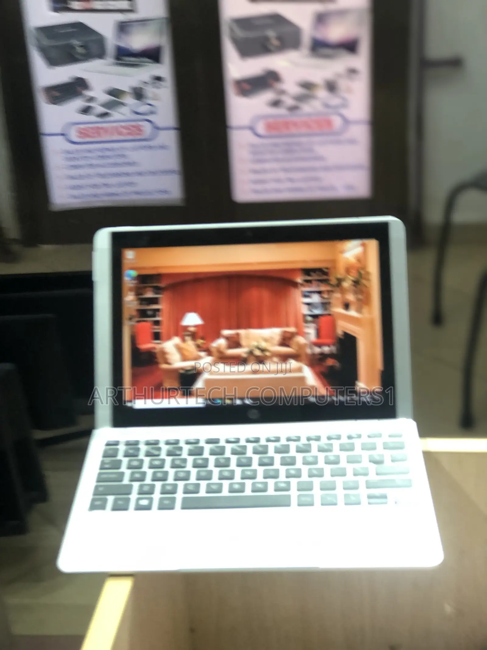 Laptop HP Pavilion X2 10 4GB Intel Atom SSD 128GB