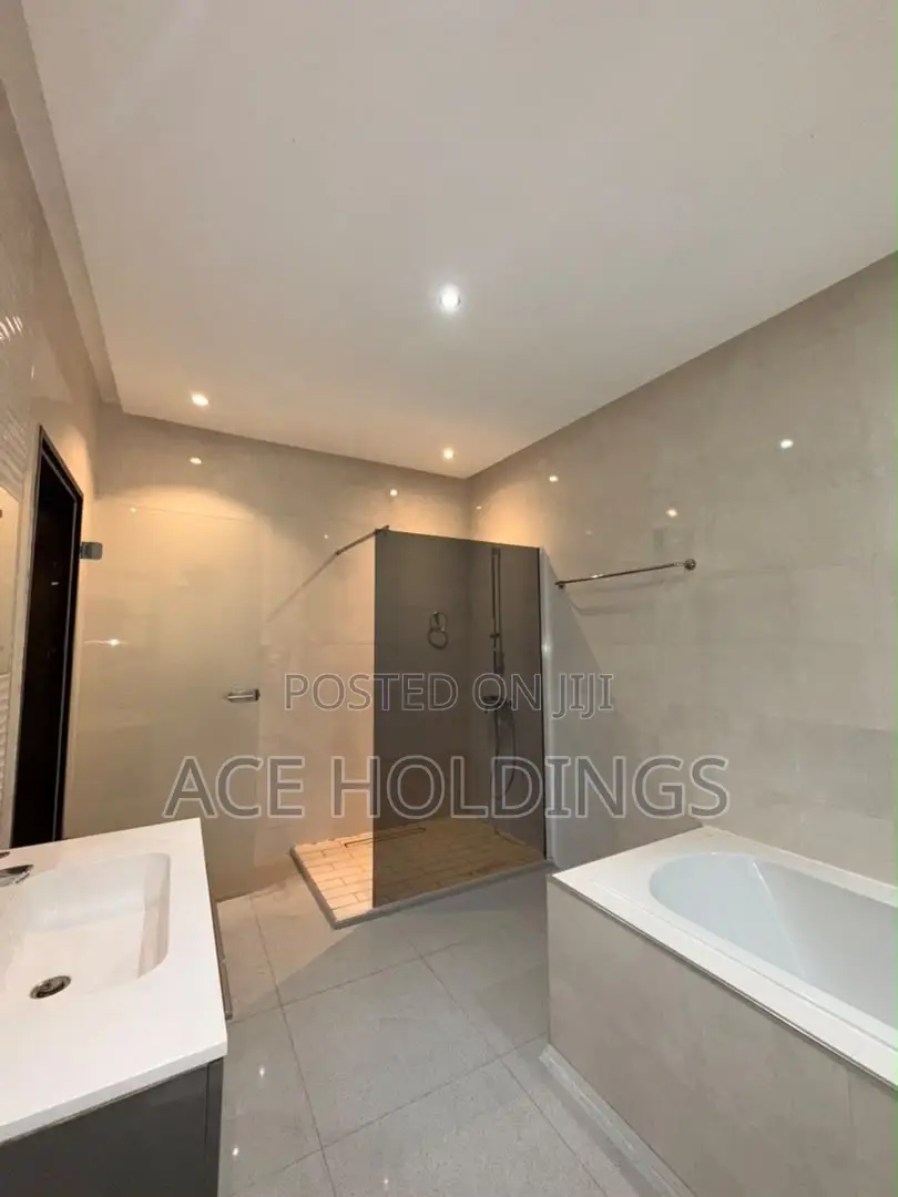 4bdrm House in Ogbojo, East Legon for rent