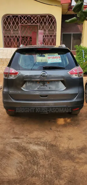 Nissan Rogue SV AWD 2016 Gray