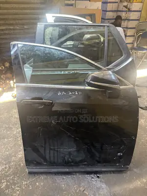 Lexus RX350 2025 Door