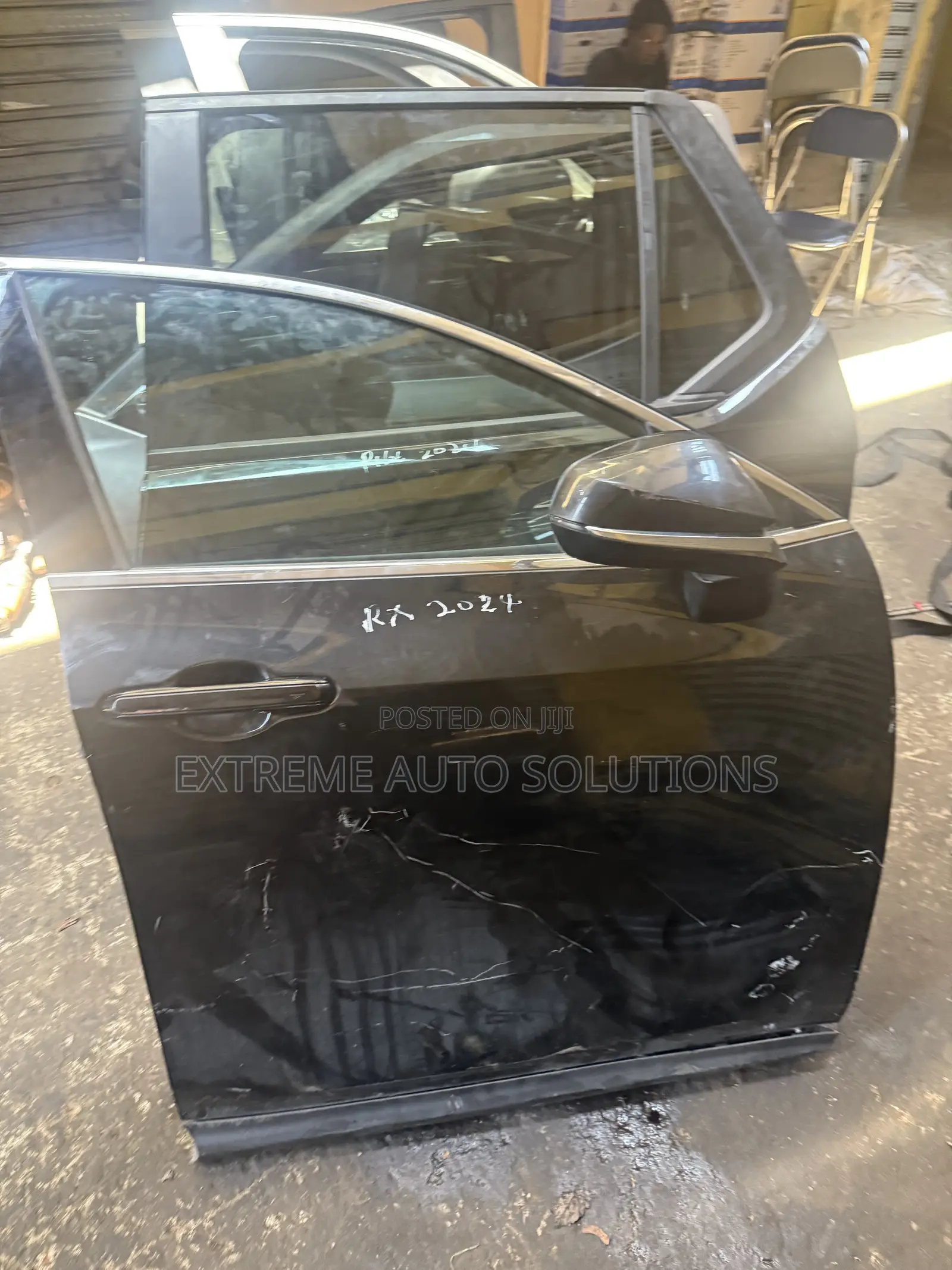 Lexus RX350 2025 Door