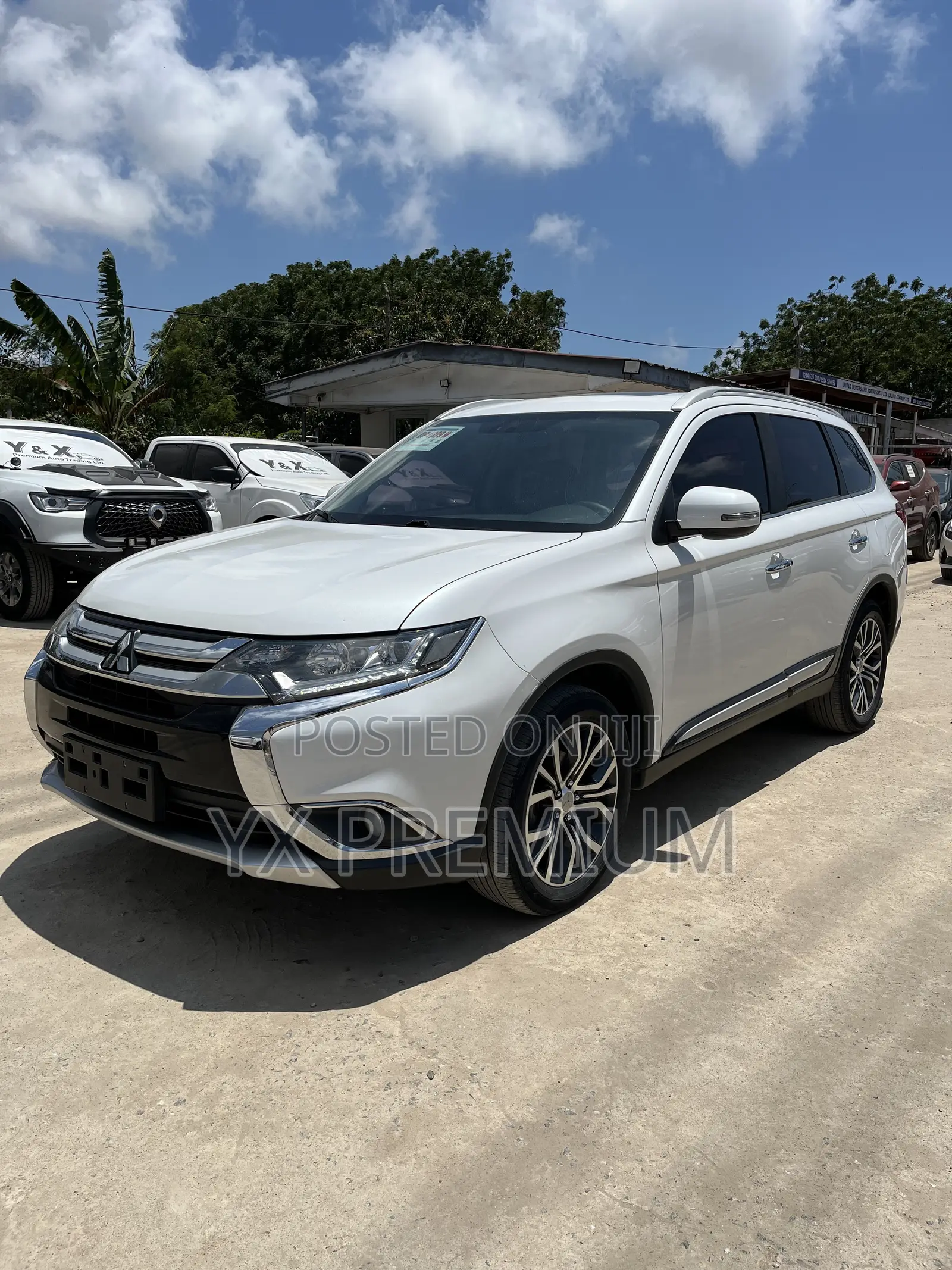 Mitsubishi Outlander SEL AWC 2018 White