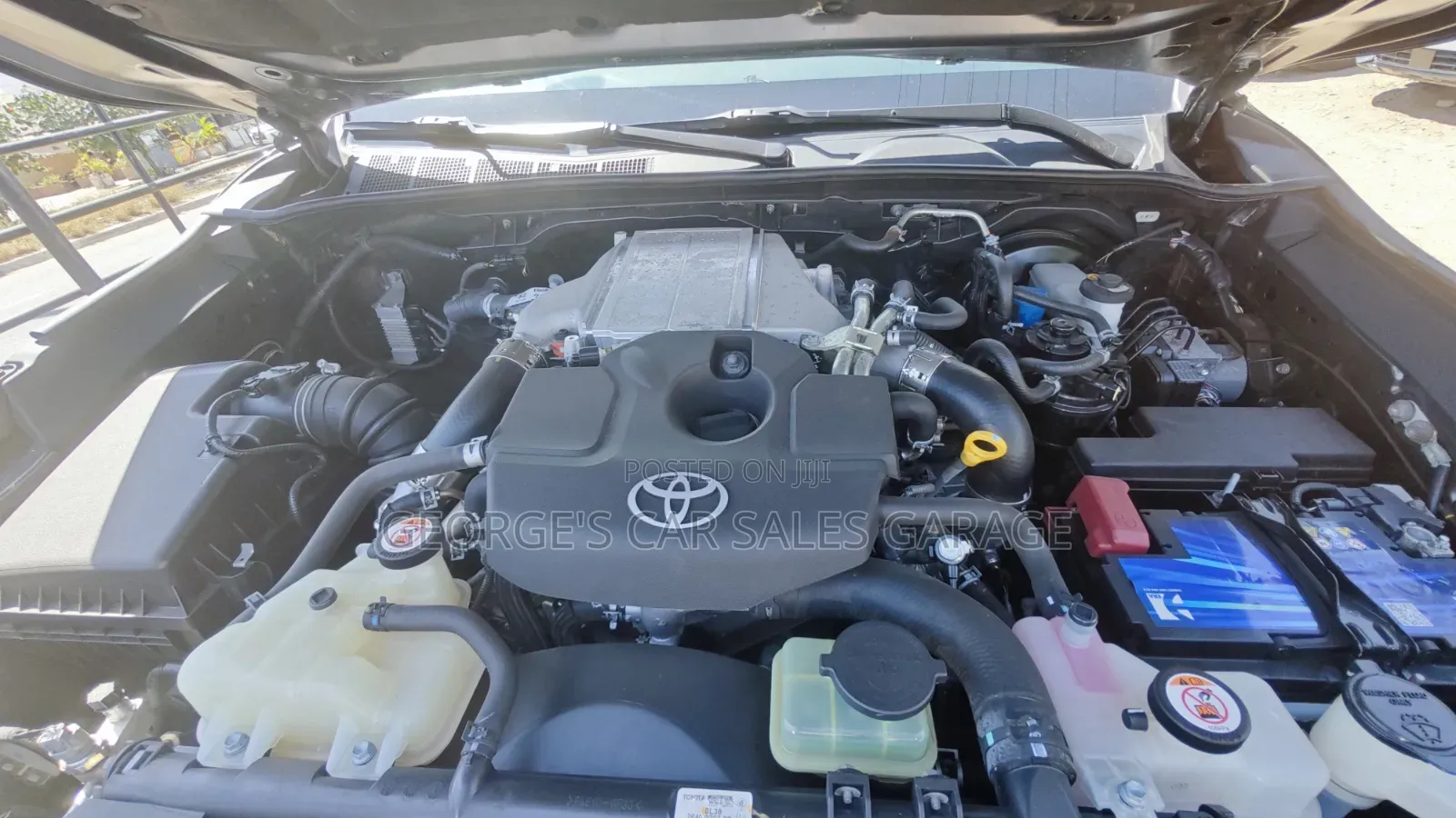 Toyota Hilux 2020 Gray