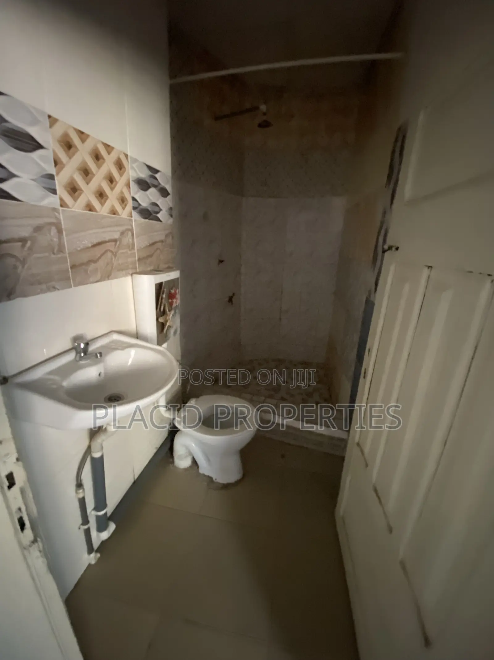 1bdrm Apartment in Ashongman Estate for rent