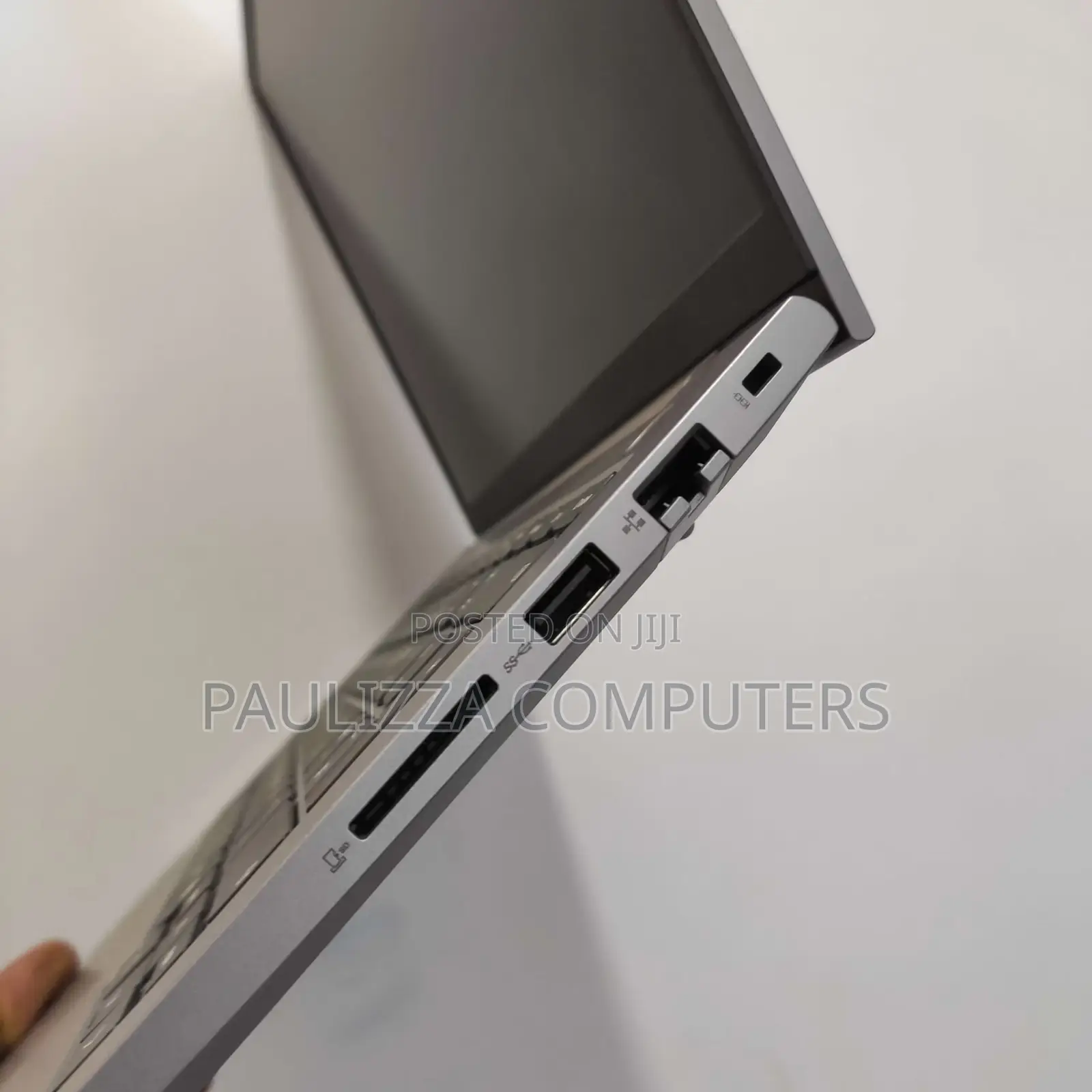 Laptop Lenovo ThinkBook 14 G8 IAL 16GB Intel Core Ultra 7 SSD 512GB