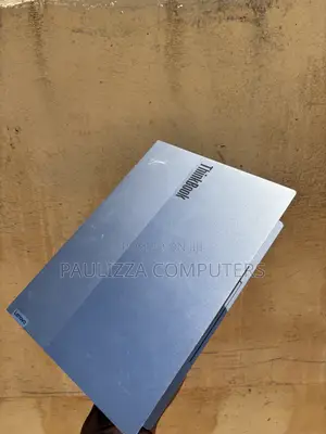 Laptop Lenovo ThinkBook 14 G8 IAL 16GB Intel Core Ultra 7 SSD 512GB
