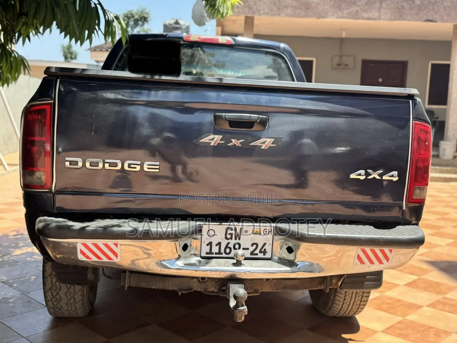 Dodge RAM 2004 Black