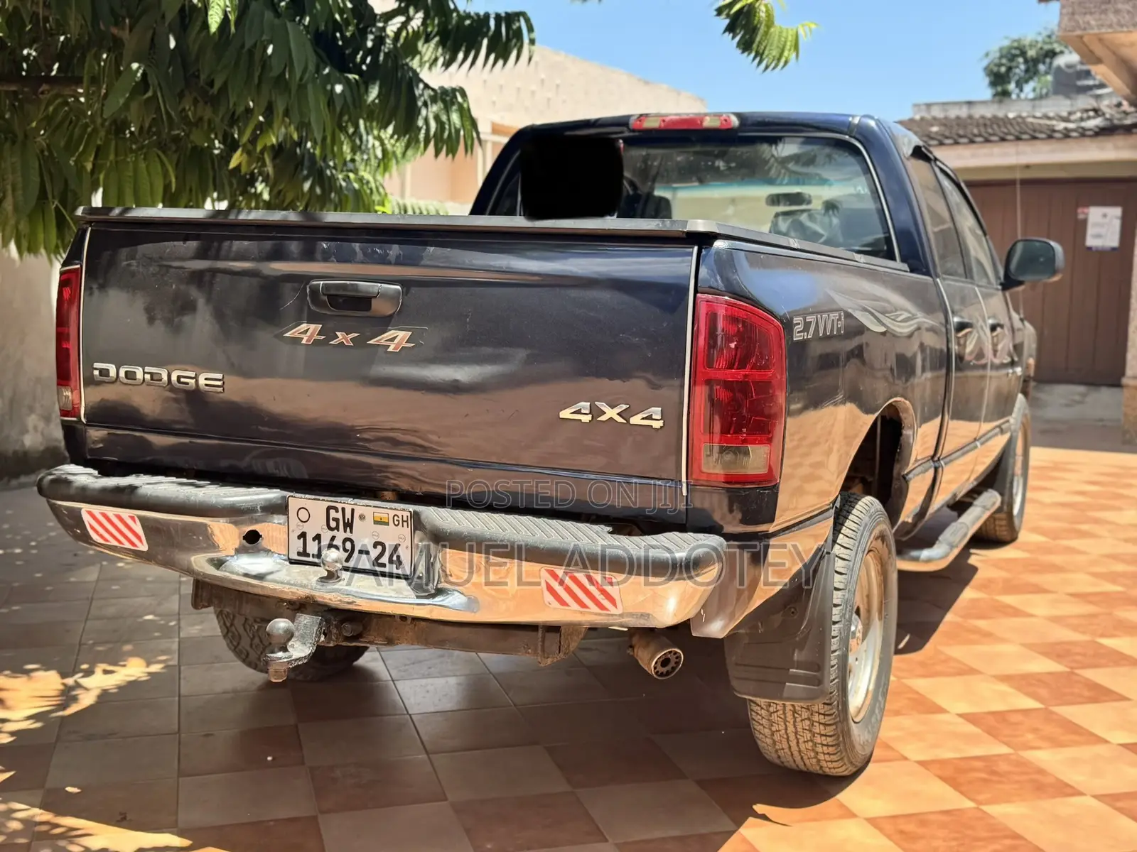 Dodge RAM 2004 Black