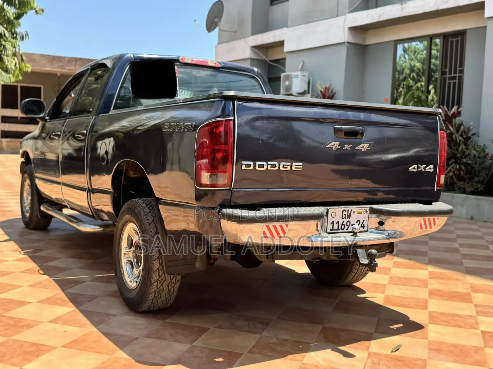 Dodge RAM 2004 Black