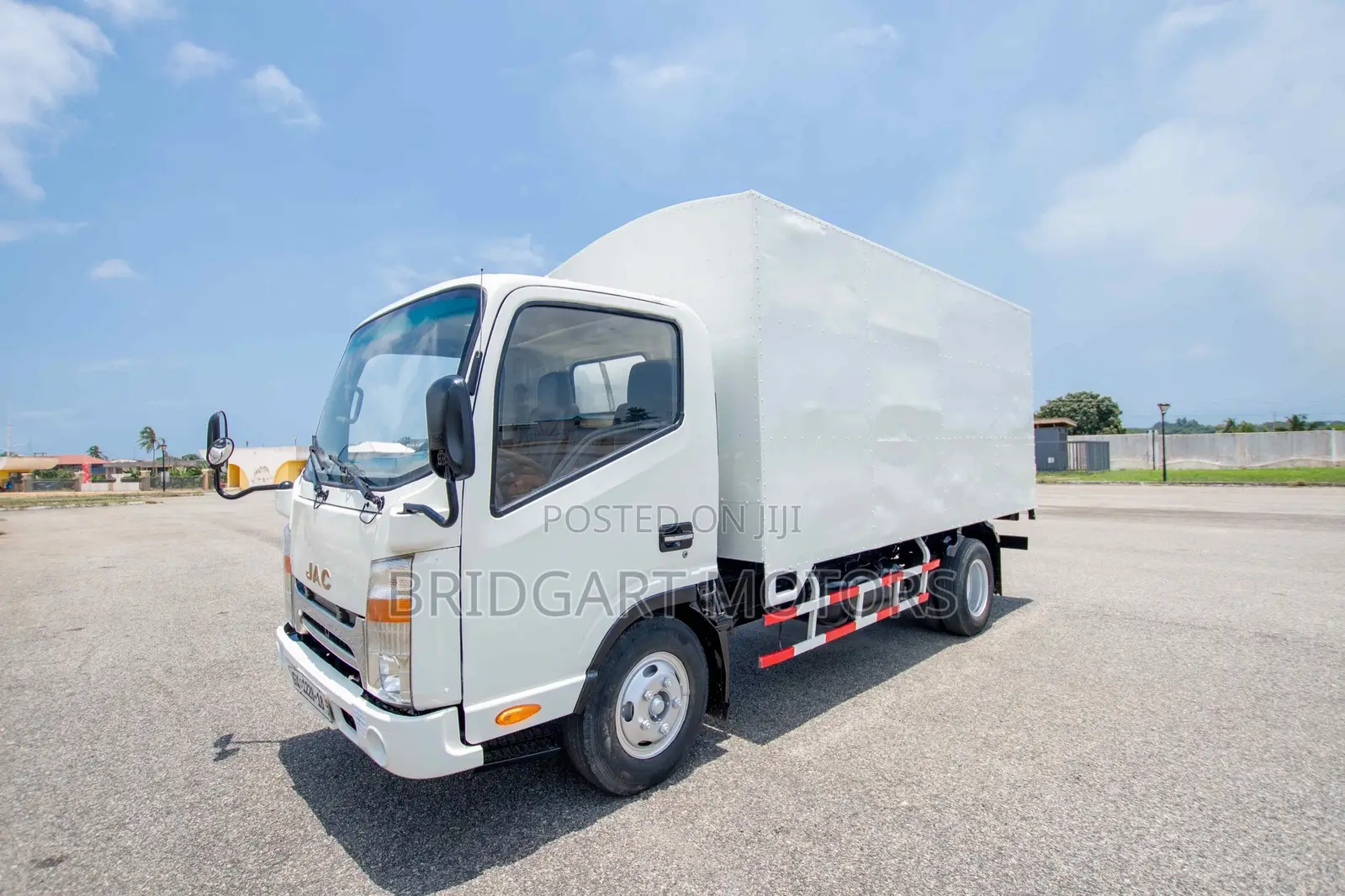 JAC 4 Ton Container Bought Brand New