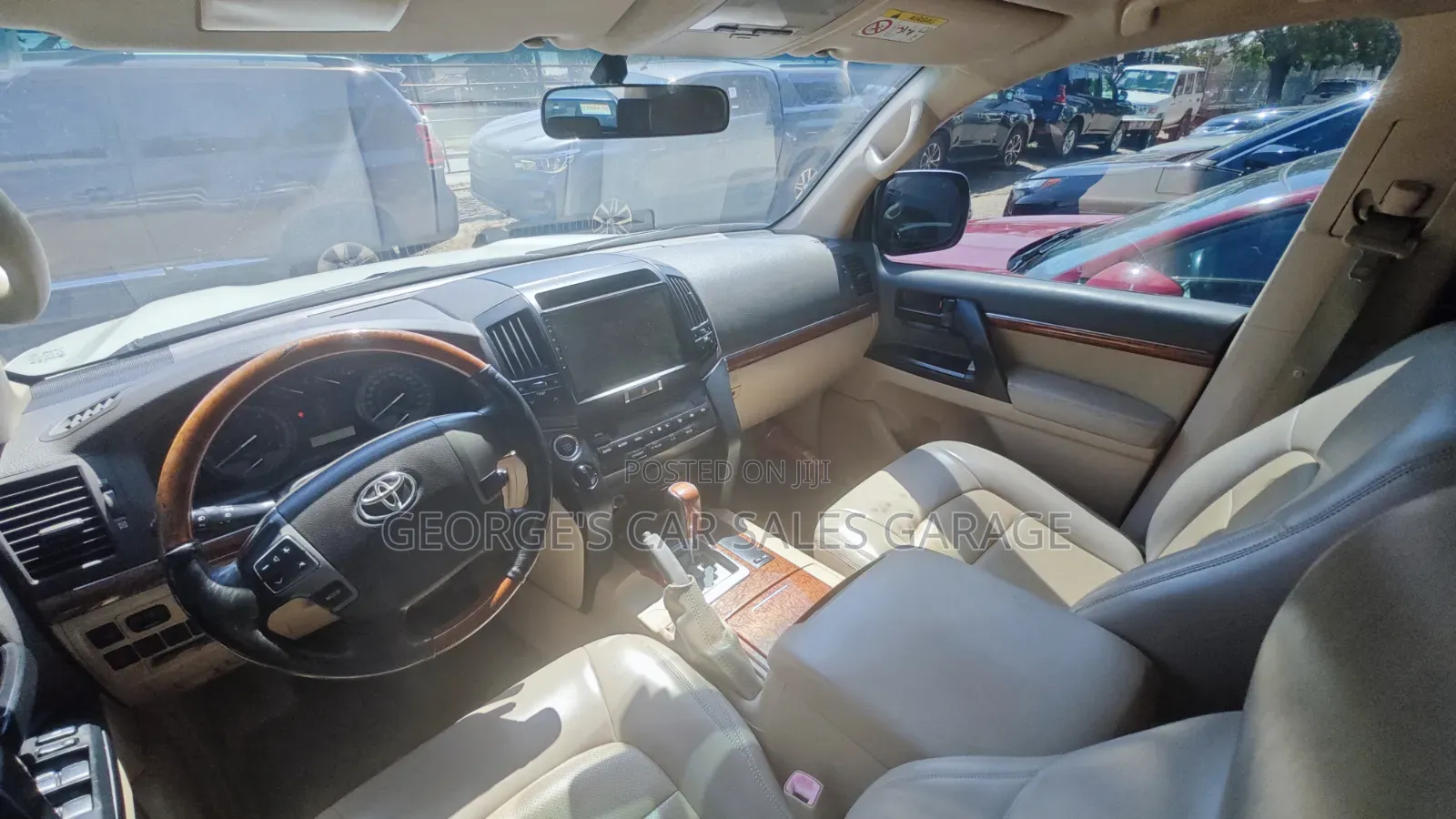 Toyota Land Cruiser 4.5 V8 GXR 2014 White
