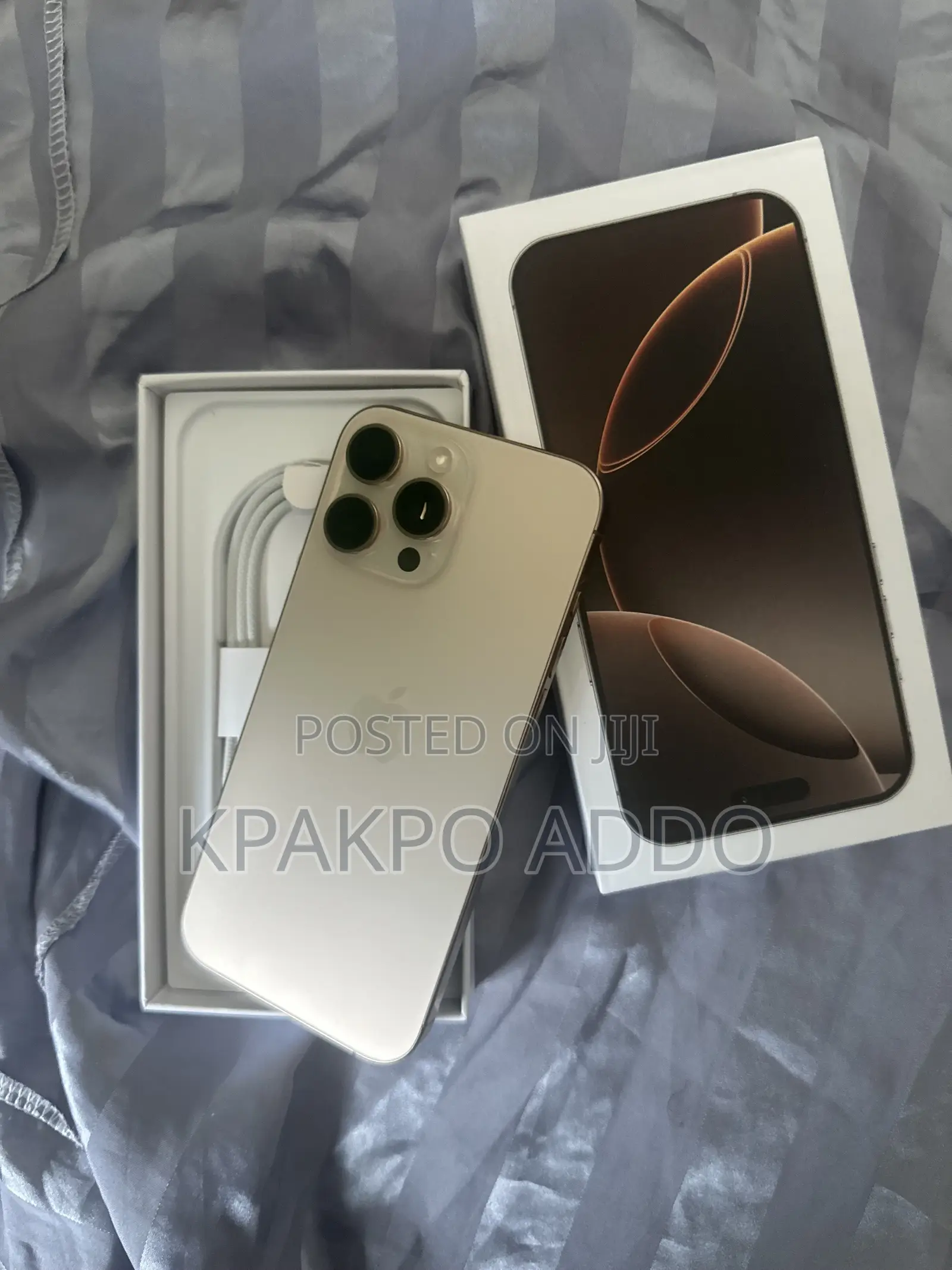 Apple iPhone 16 Pro Max 256 GB Gold