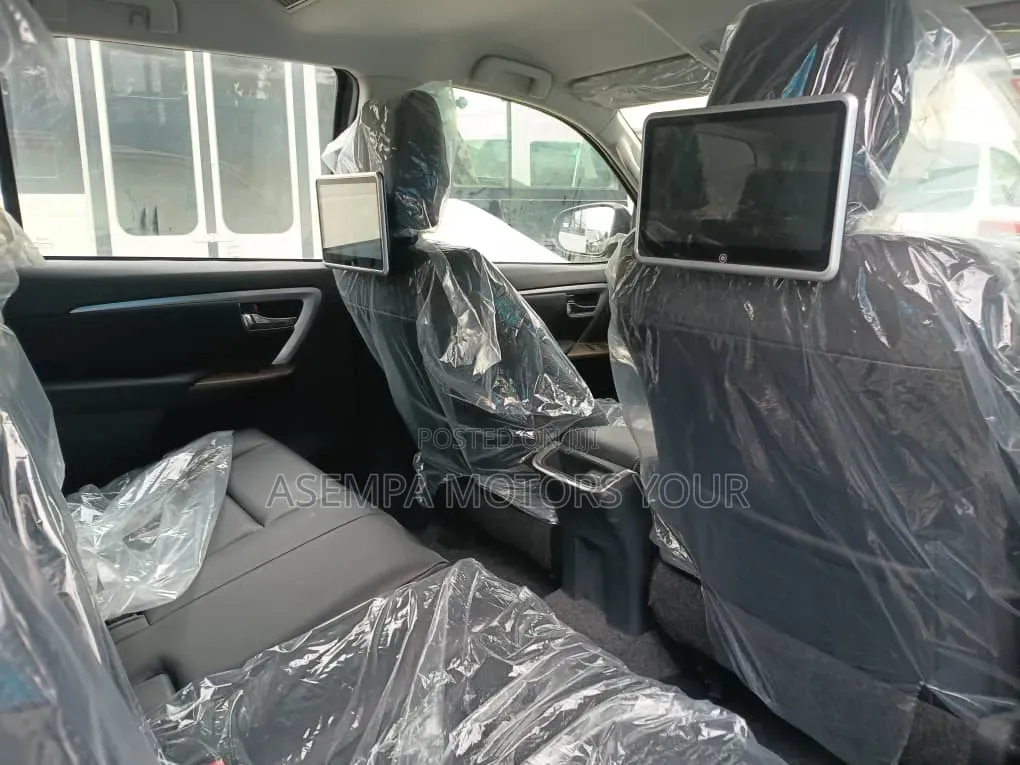 New Toyota Fortuner 2024 Beige