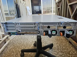 New Server Dell PowerEdge R730 64GB Intel Xeon HDD 4T