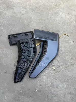 Ford F-150 (2021–2025) Fender Vent Trims or Side Available