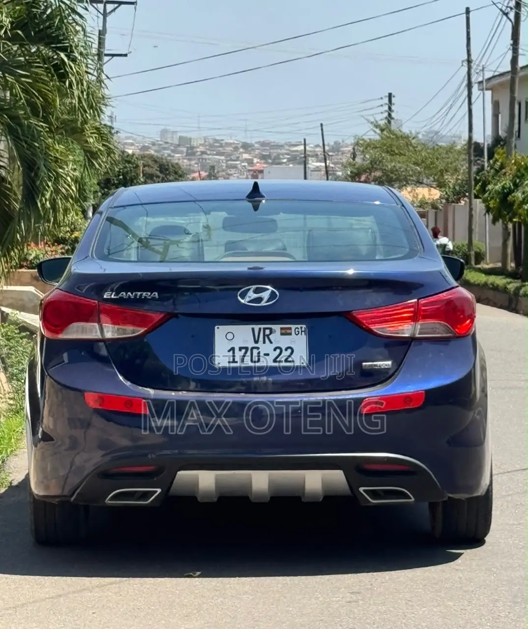 Hyundai Elantra Limited Sedan FWD (1.8L 4cyl 6A) 2013 Blue