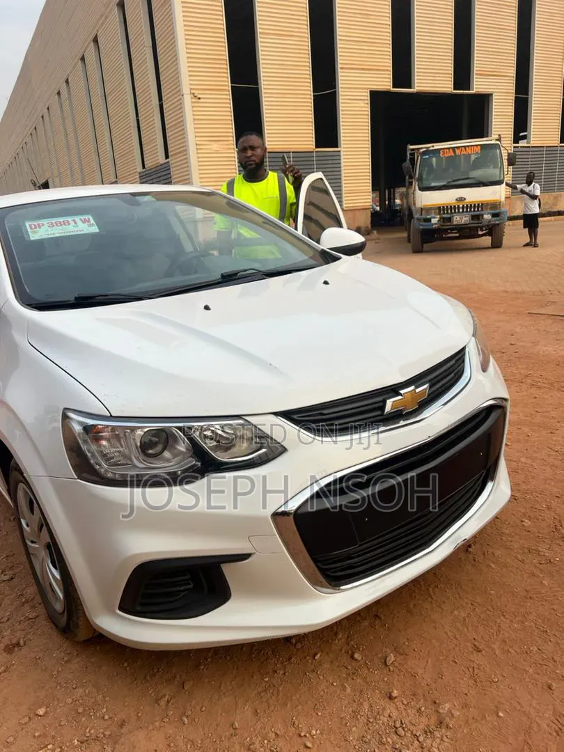 Chevrolet Aveo 2023 White