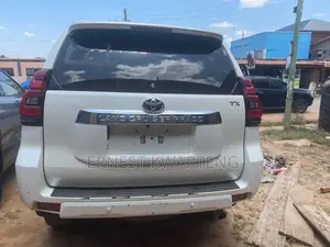 Toyota Land Cruiser Prado 2.7 2020 White