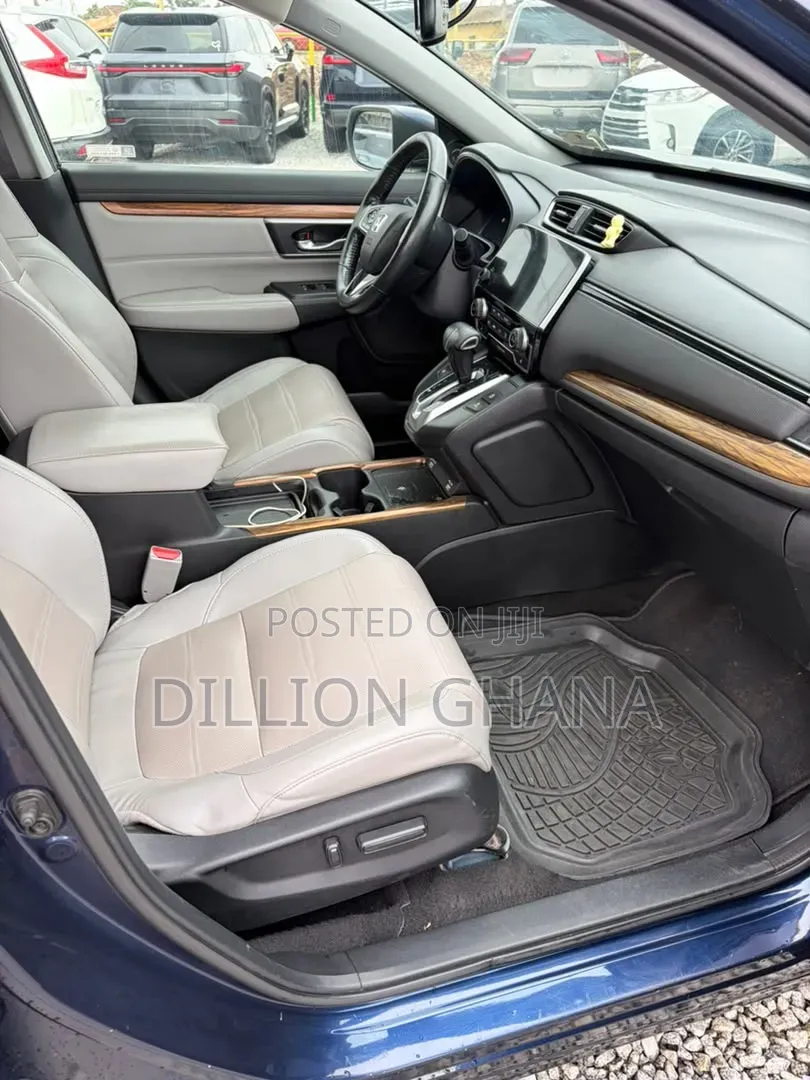 Honda CR-V Touring AWD 2020 Blue