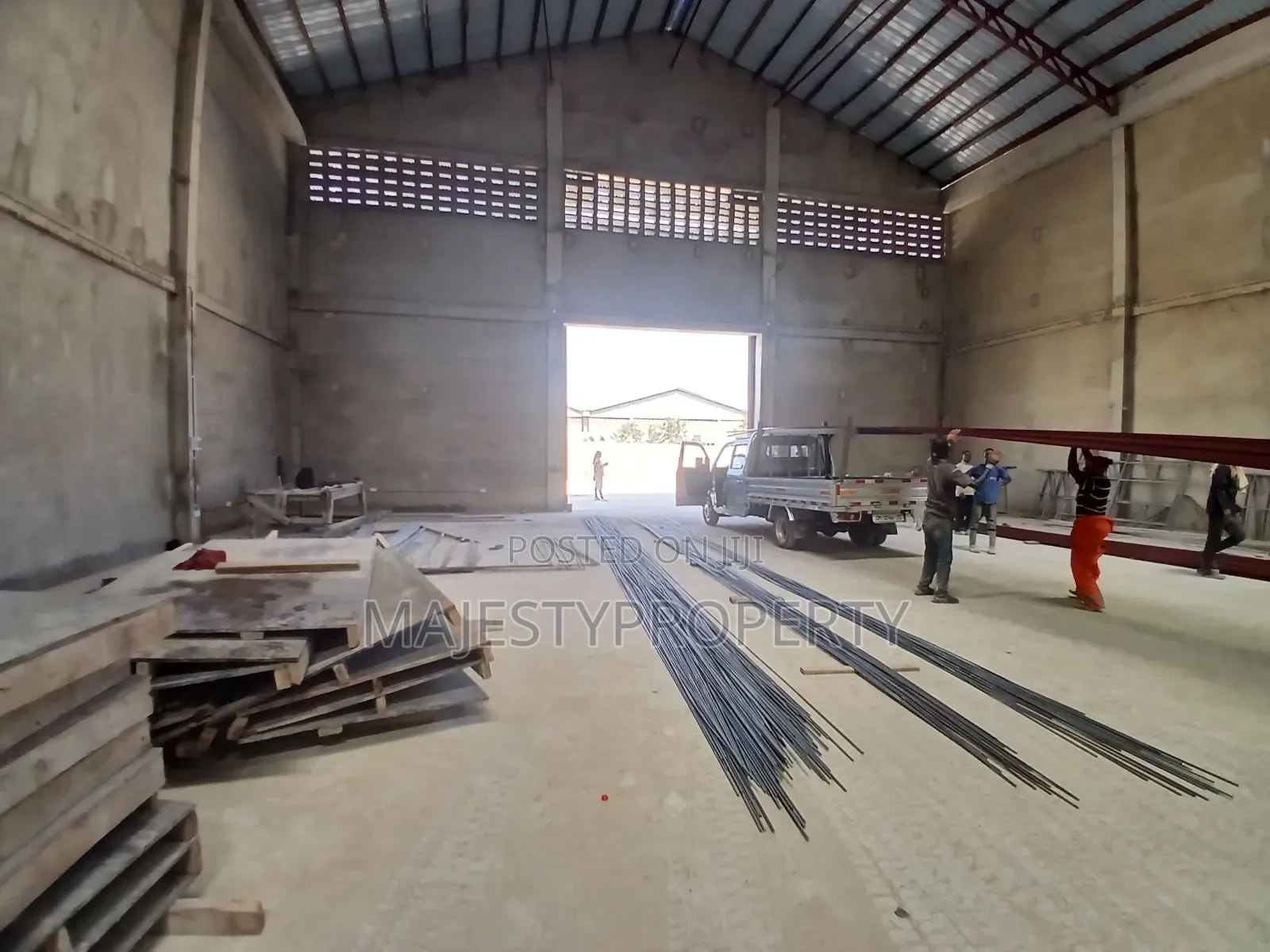 1,600 Square Metres Warehouse for Rent at Spintex