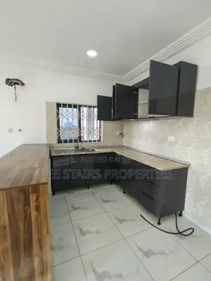 Mini Flat in Teshie Leakman for rent