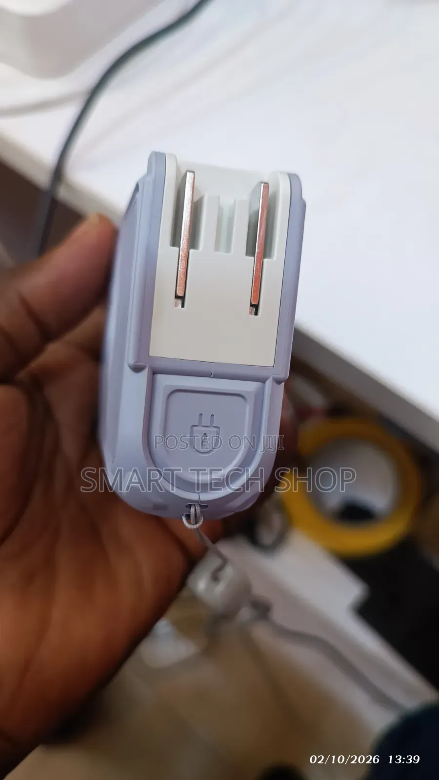 Multi-Functional 5-in-1 Magnetic Wireless Power Bank and Wall Adapter