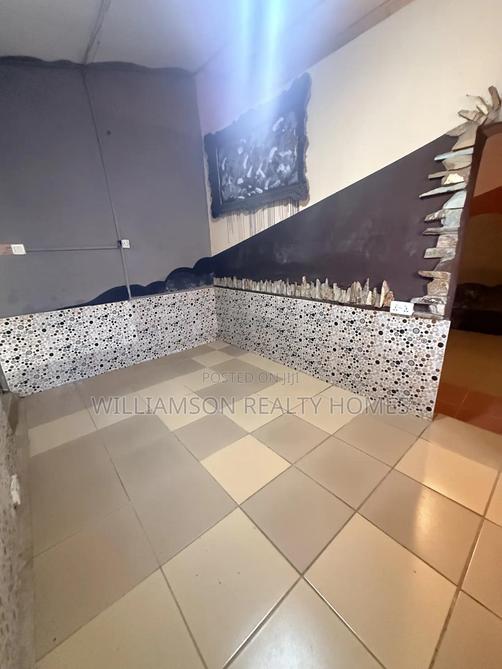 1bdrm Apartment in Kotobabi Area, Spintex for rent