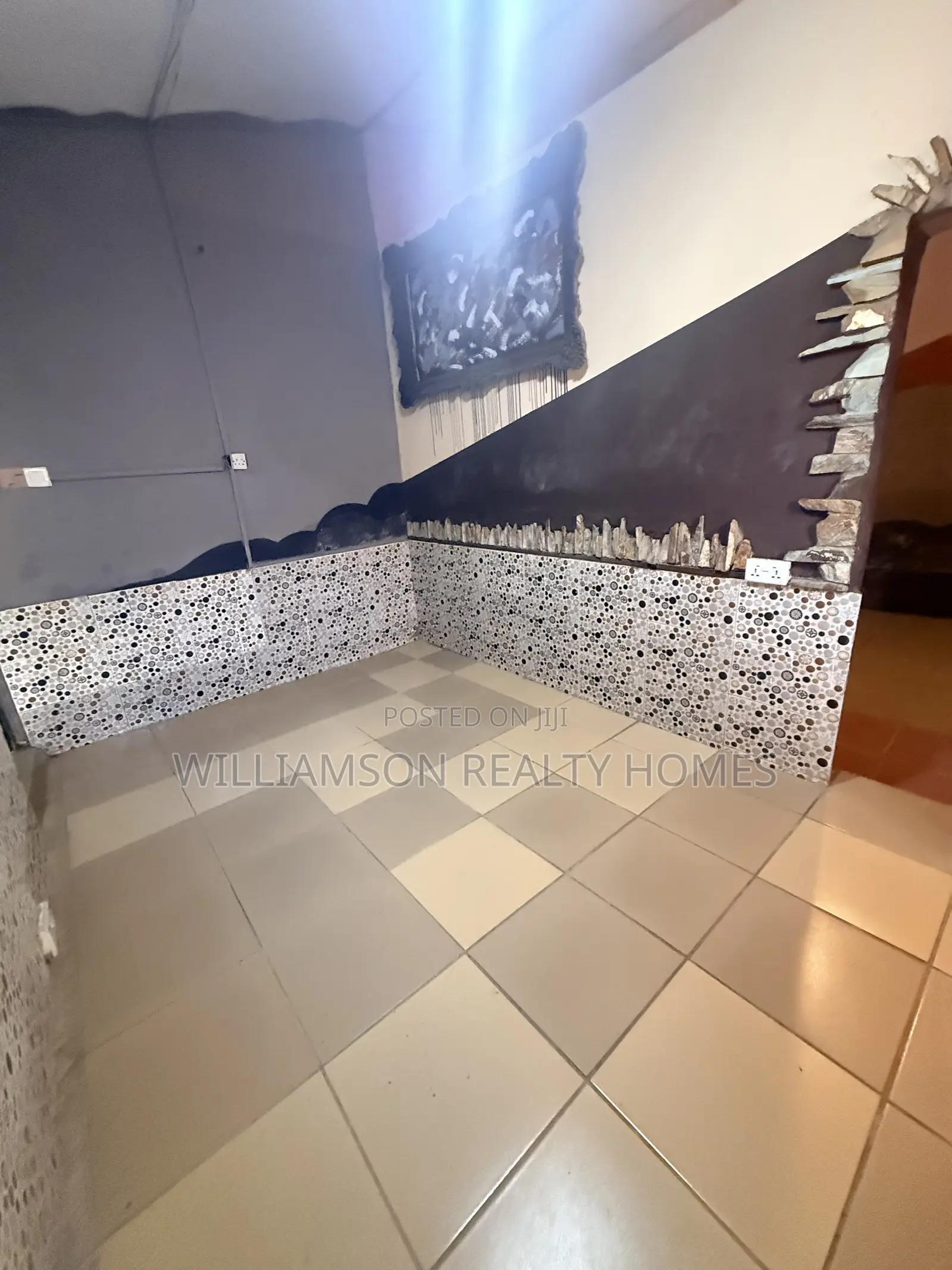 1bdrm Apartment in Kotobabi Area, Spintex for rent