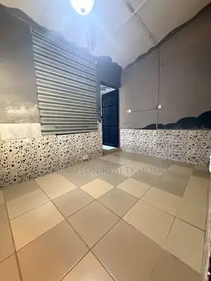 1bdrm Apartment in Kotobabi Area, Spintex for rent