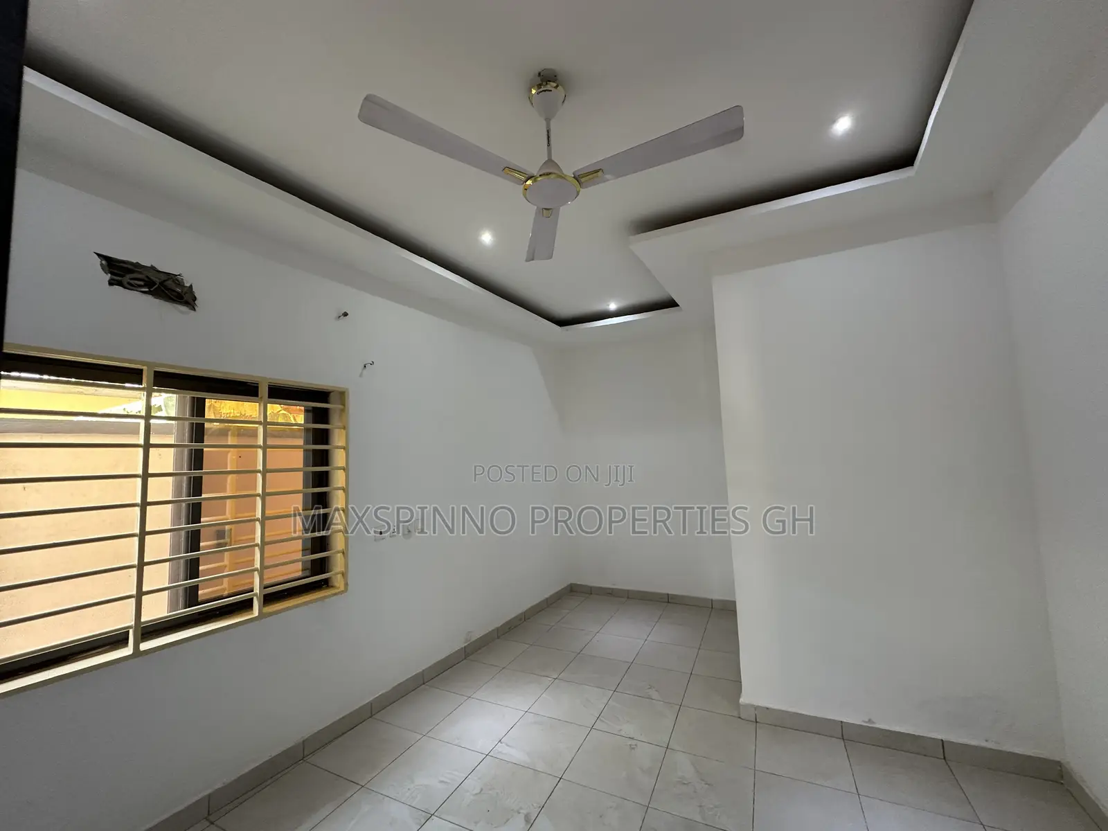 3bdrm Apartment in Maxspinno Properties, School Park Area for rent