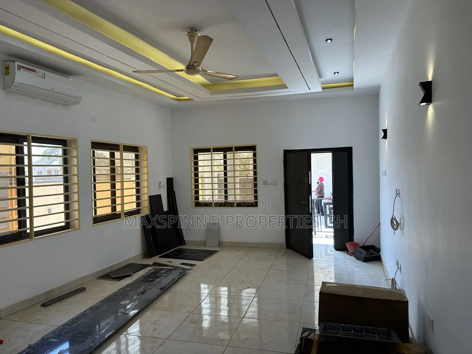 3bdrm Apartment in Maxspinno Properties, School Park Area for rent