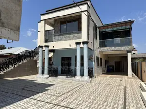 3bdrm Apartment in Maxspinno Properties, School Park Area for rent