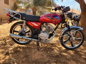 Royal RY125 2025 Red