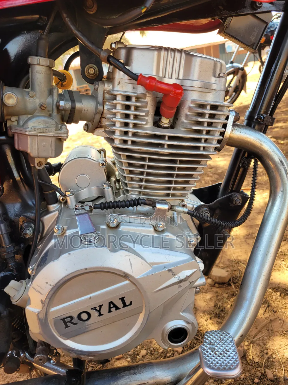 Royal RY125 2025 Red