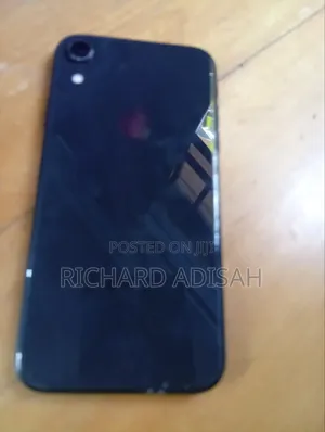 Apple iPhone XR 64 GB Black