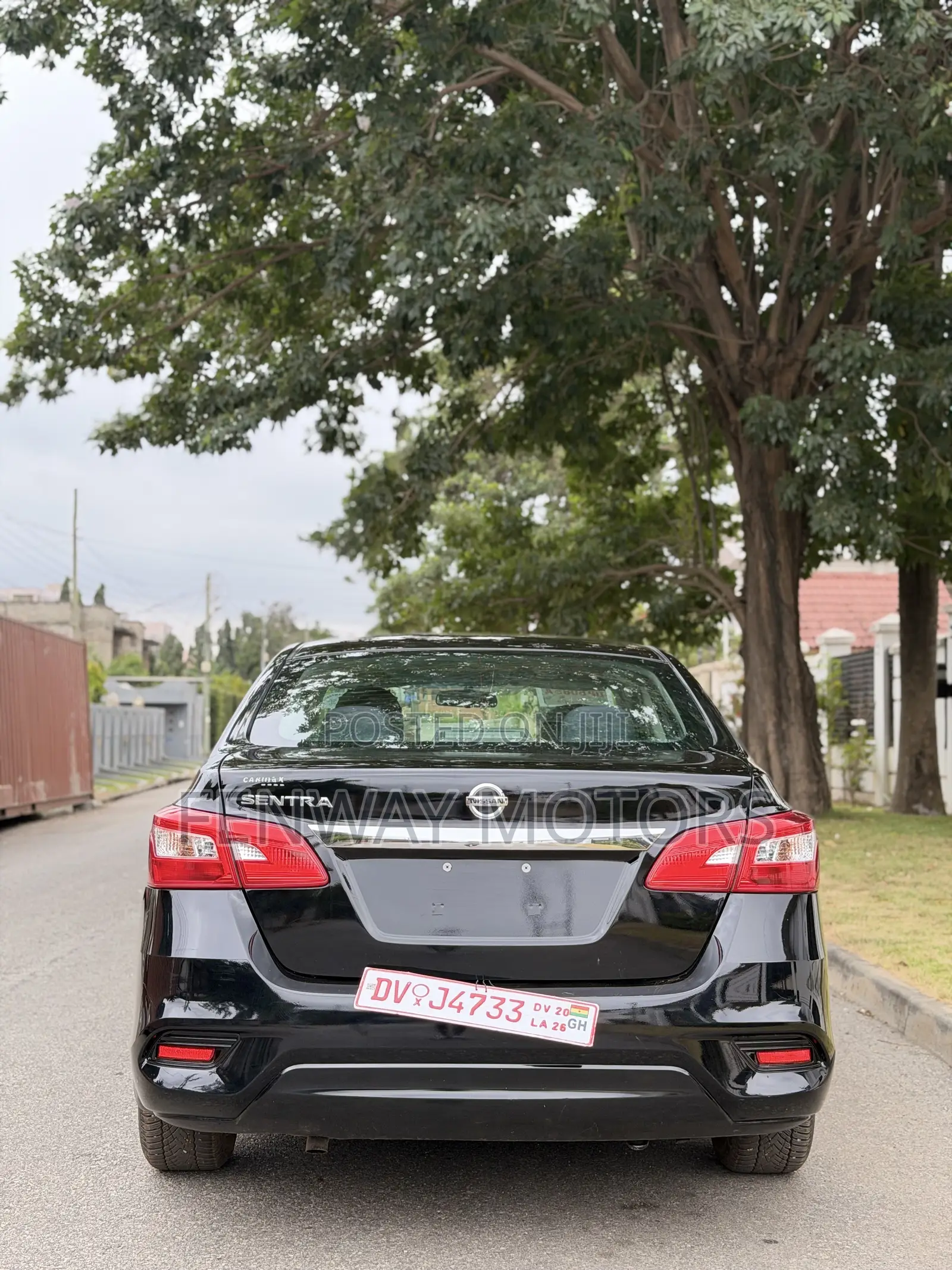 Nissan Sentra S 2016 Black