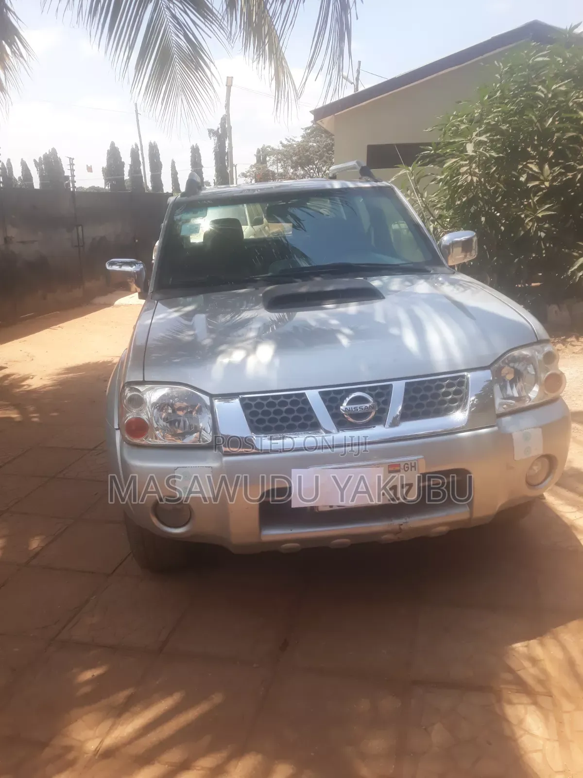 Nissan Hardbody 2017 Silver