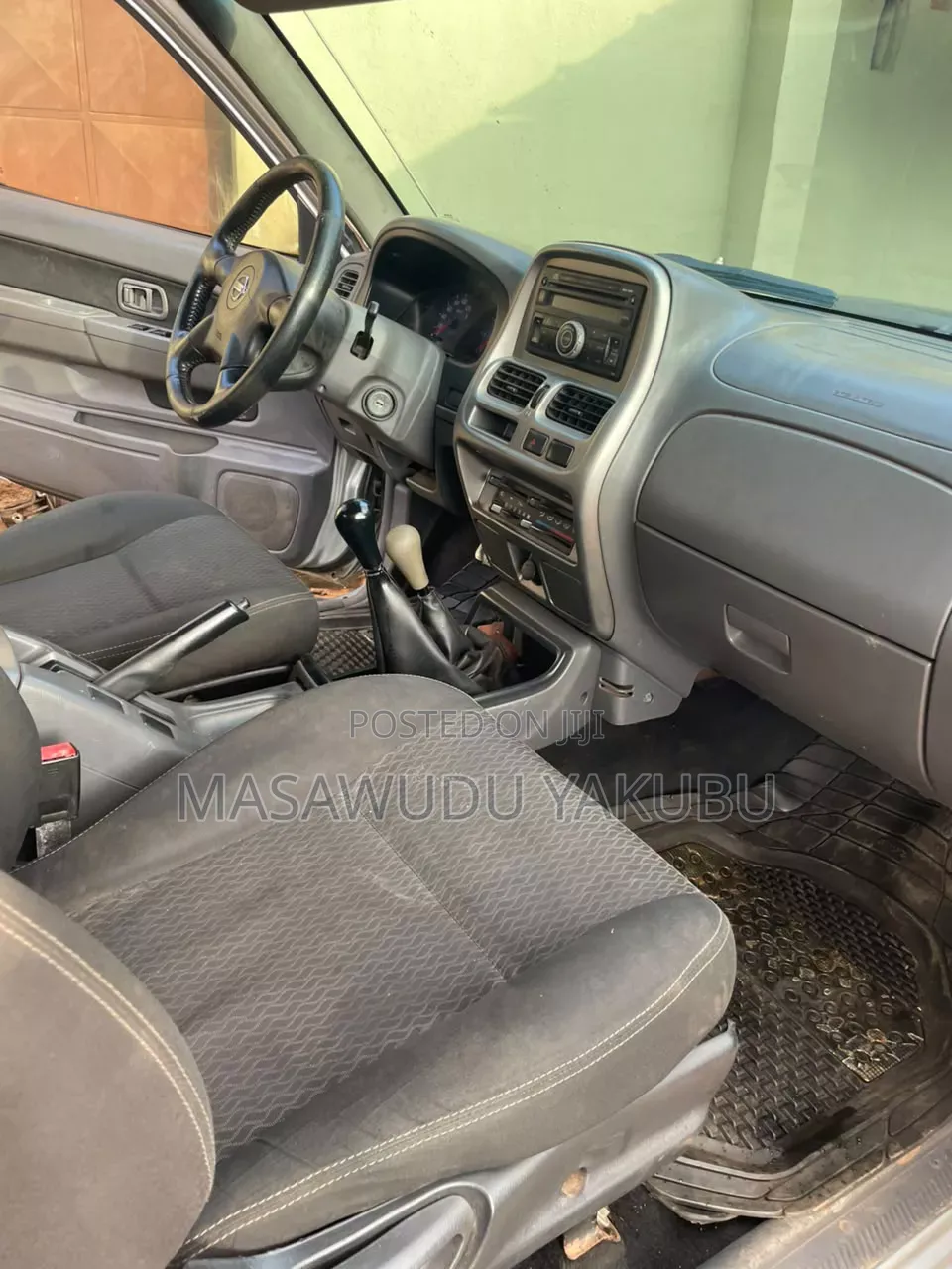 Nissan Hardbody 2017 Silver