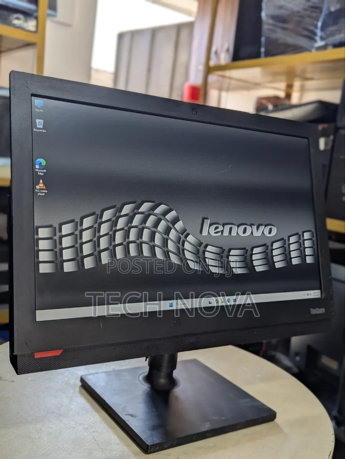 Lenovo ThinkCentre M910z AIO 8GB Intel Core i5 SSD 256GB