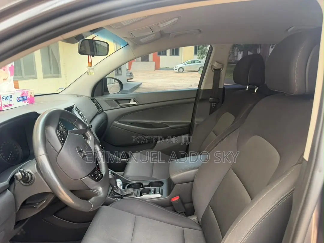 Hyundai Tucson 2018 Gray