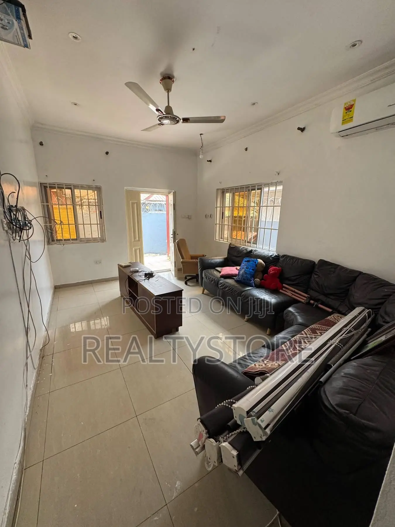2bdrm House in Achimota Mile 7, Accra Metropolitan for rent