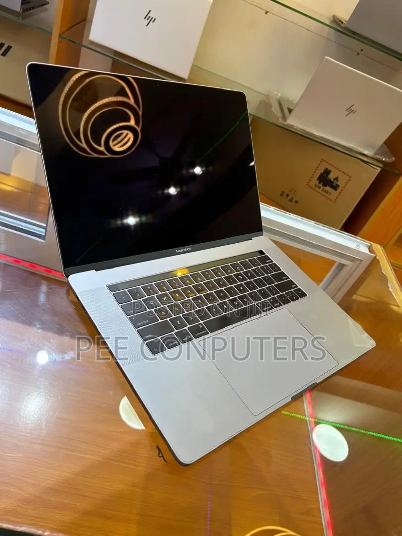 Laptop Apple MacBook 2016 8GB Intel Core i5 SSD 256GB