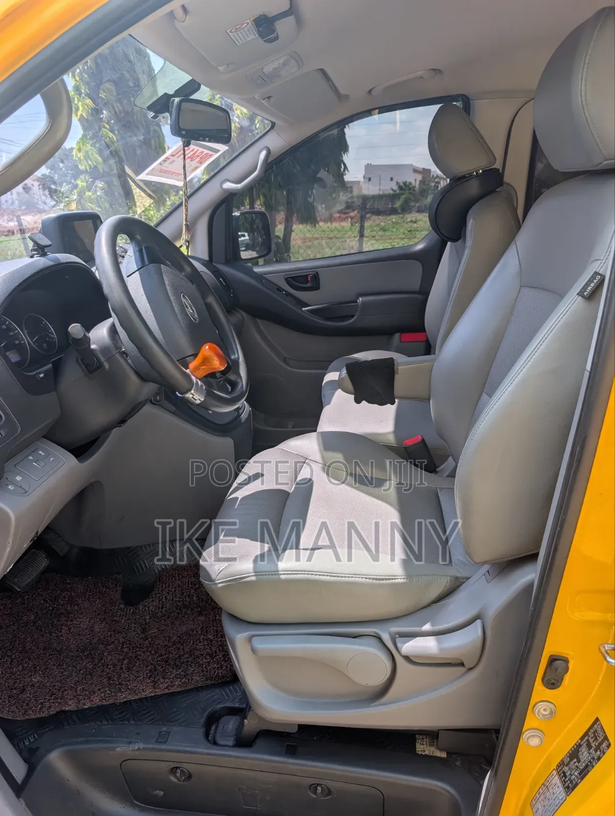 Hyundai Starex 2019 Yellow
