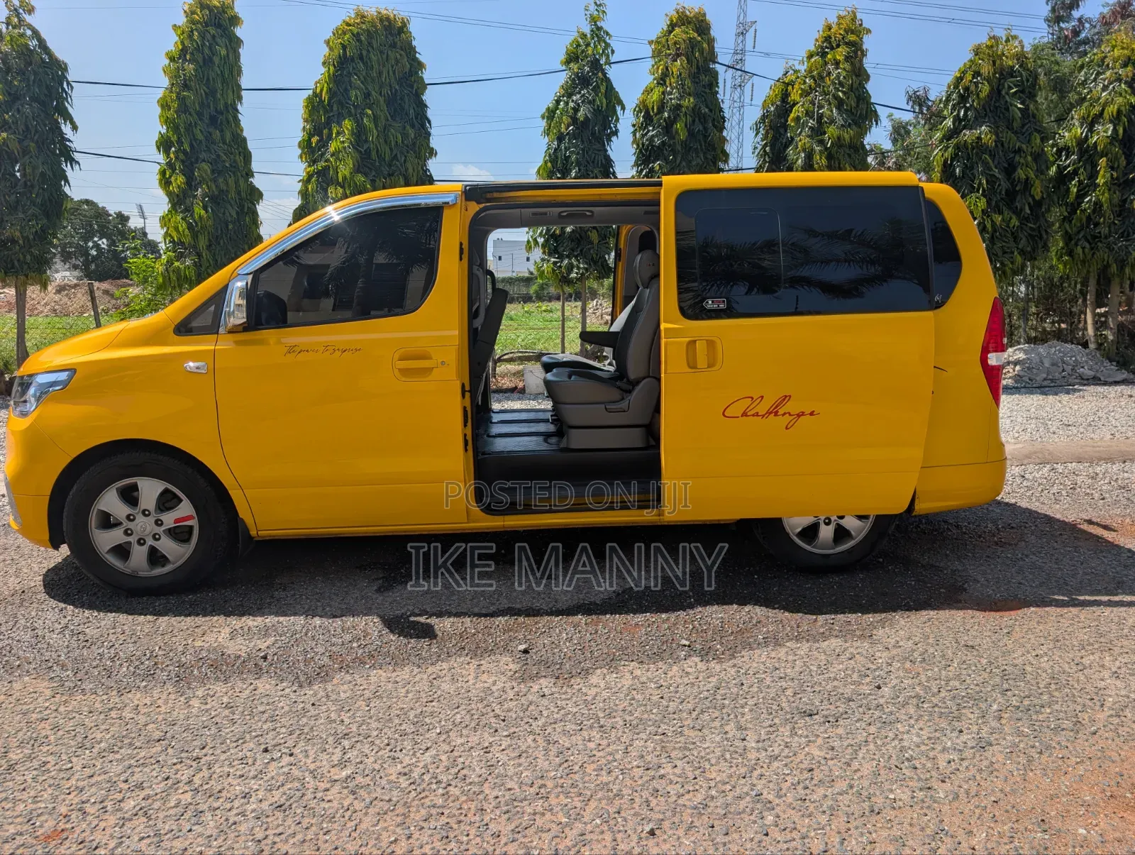 Hyundai Starex 2019 Yellow