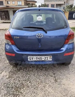 Toyota Vitz 1.0 FWD 5dr 2008 Blue