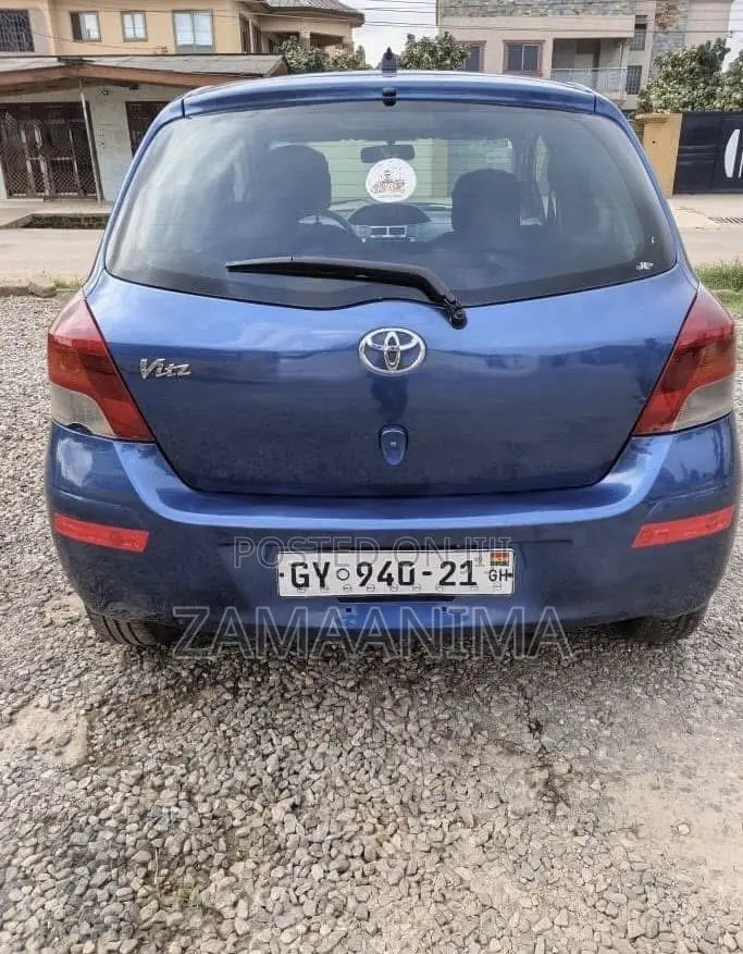 Toyota Vitz 1.0 FWD 5dr 2008 Blue