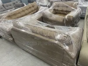 Comfortable 6 Seater Leather Sofa