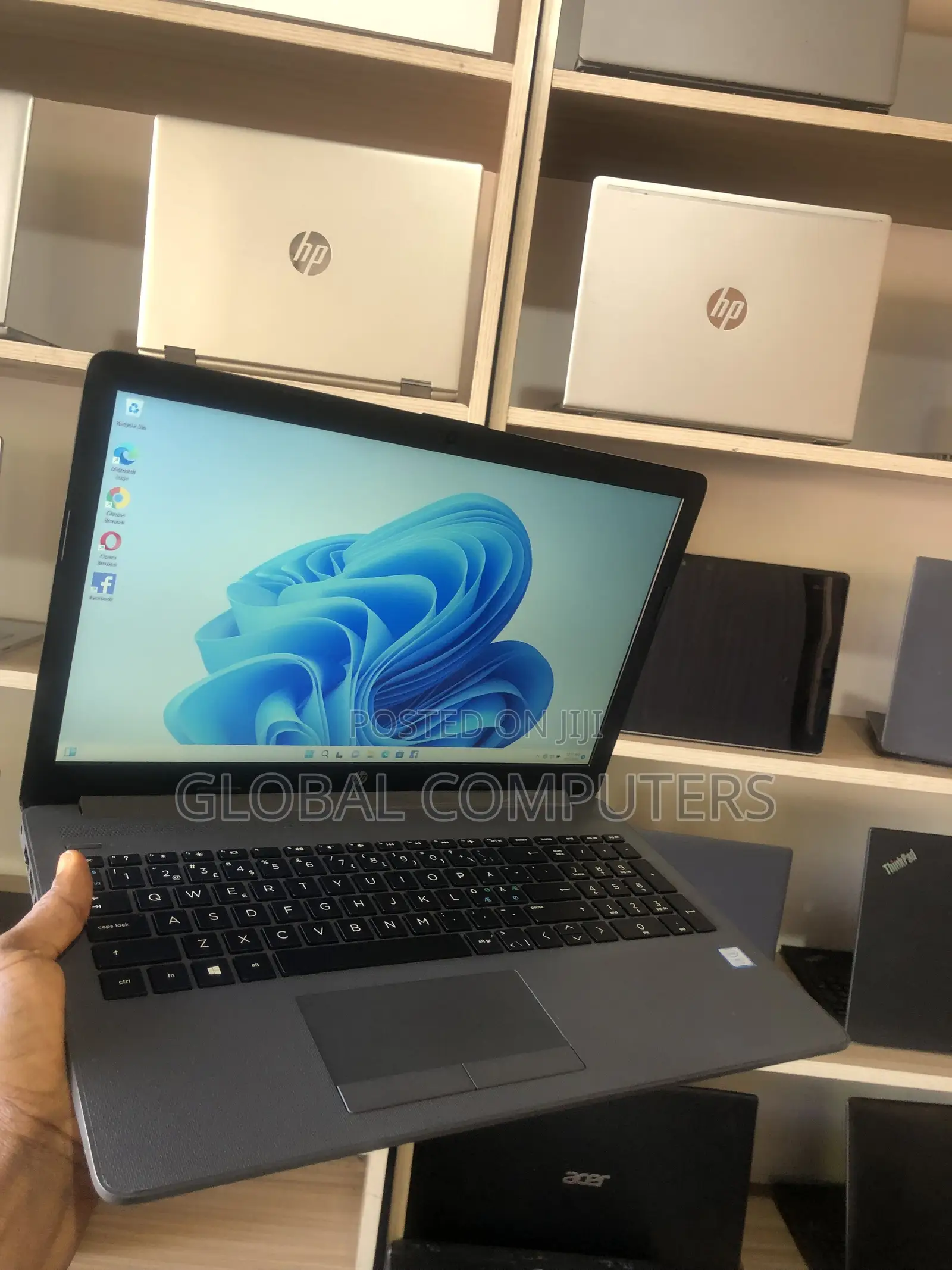 Laptop HP 250 G7 8GB Intel Core i7 SSD 256GB