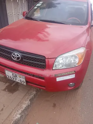 Toyota RAV4 2010 Red